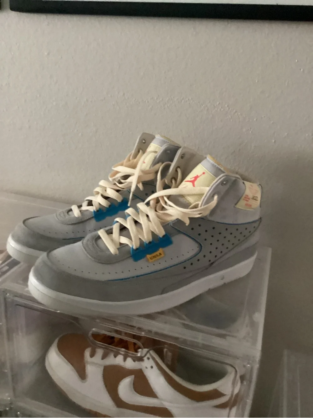 Jordan Mid-Top Sneakers in Light Gray, Cream & Blue Accent